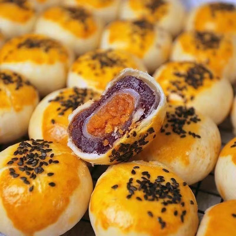 雪媚娘蛋黄酥整箱零食小吃甜品传统糕点早餐点心月饼批发特价