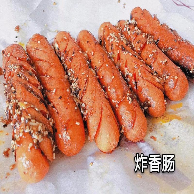 街头煎烤肠烧烤淀粉肠火腿油炸肠香肠铁板烧烤肠脆皮肠油炸批