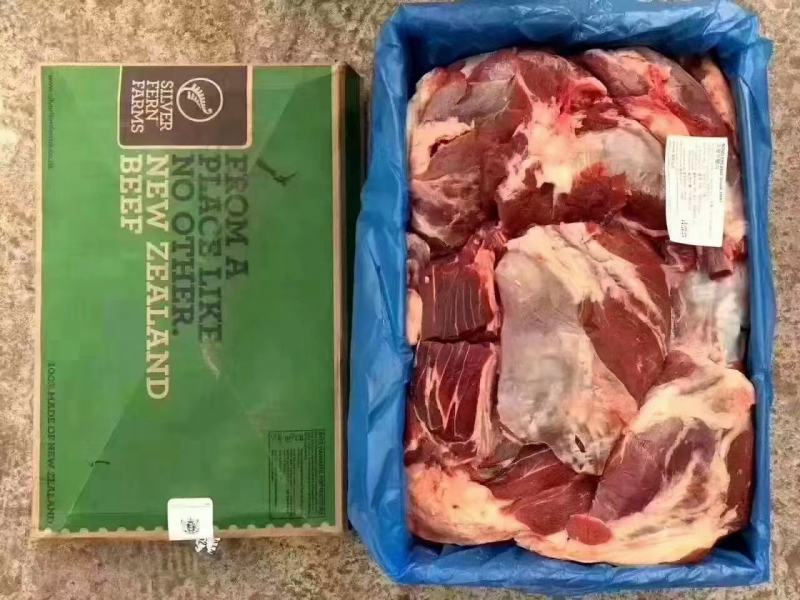 牛腱子肉，前后腱混装，分层包装，