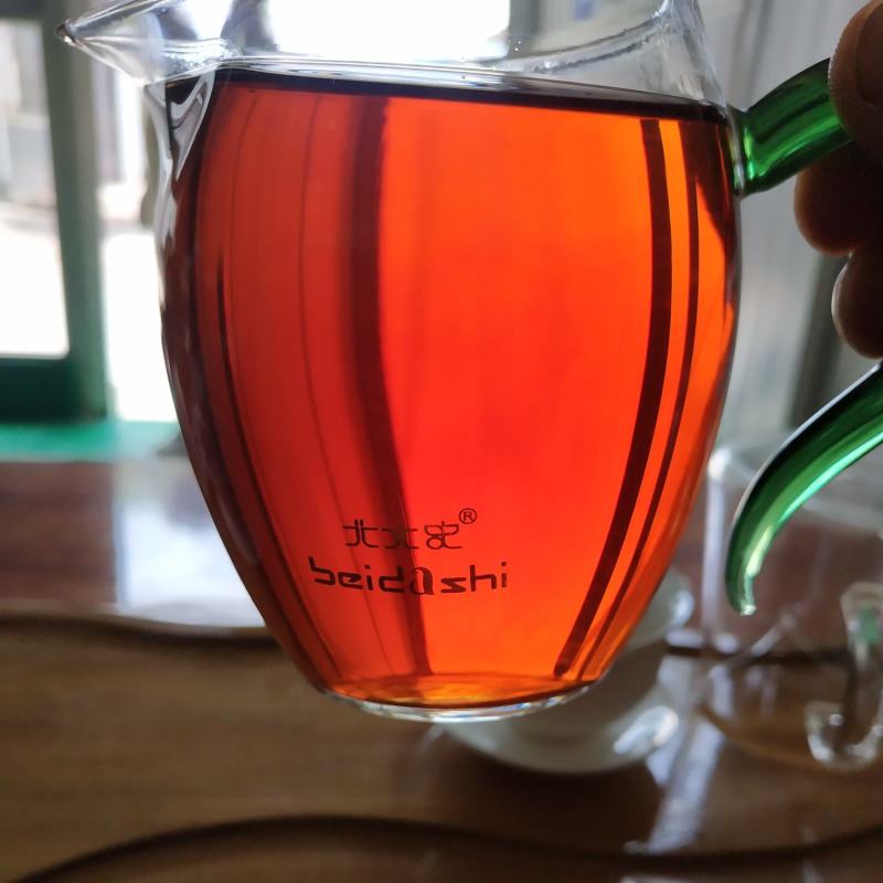糯香普洱茶化石