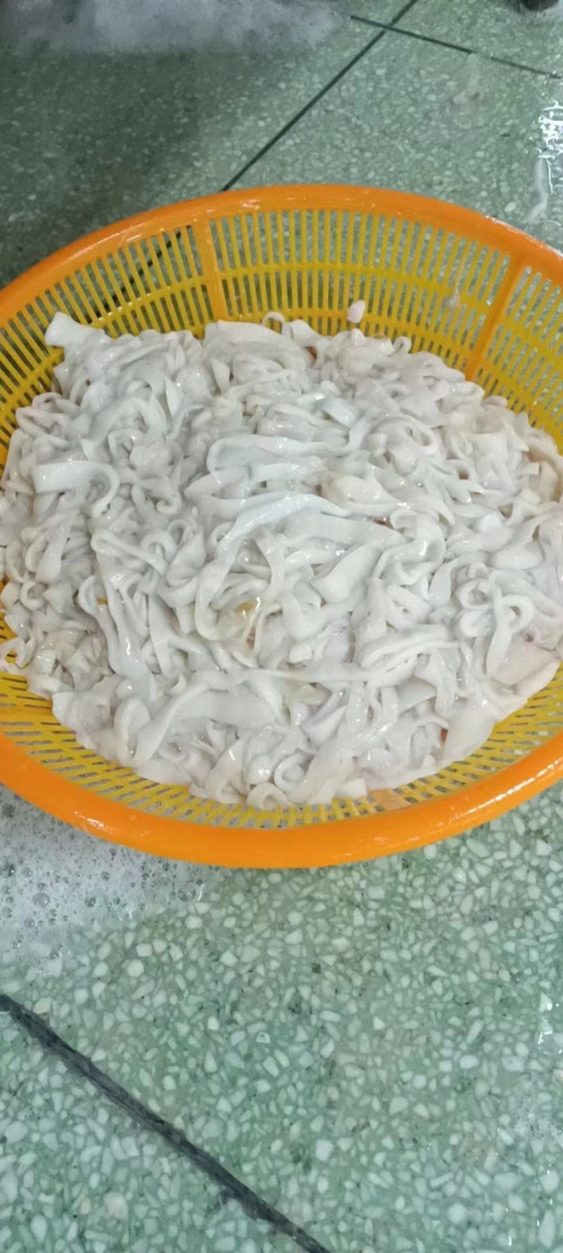 口边