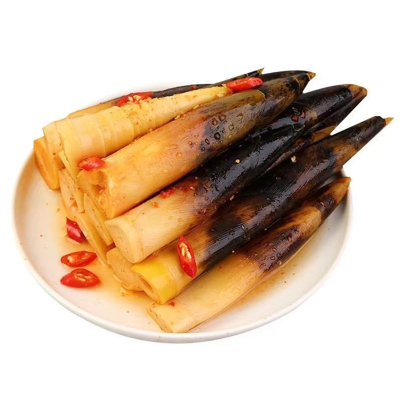 网红手剥笋。三种口味：香辣味、老汤味、泡椒味。鲜嫩爽口