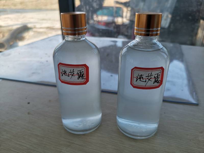 艾草纯露，大量出售艾草纯露，货源充足，可长期供货欢迎来电