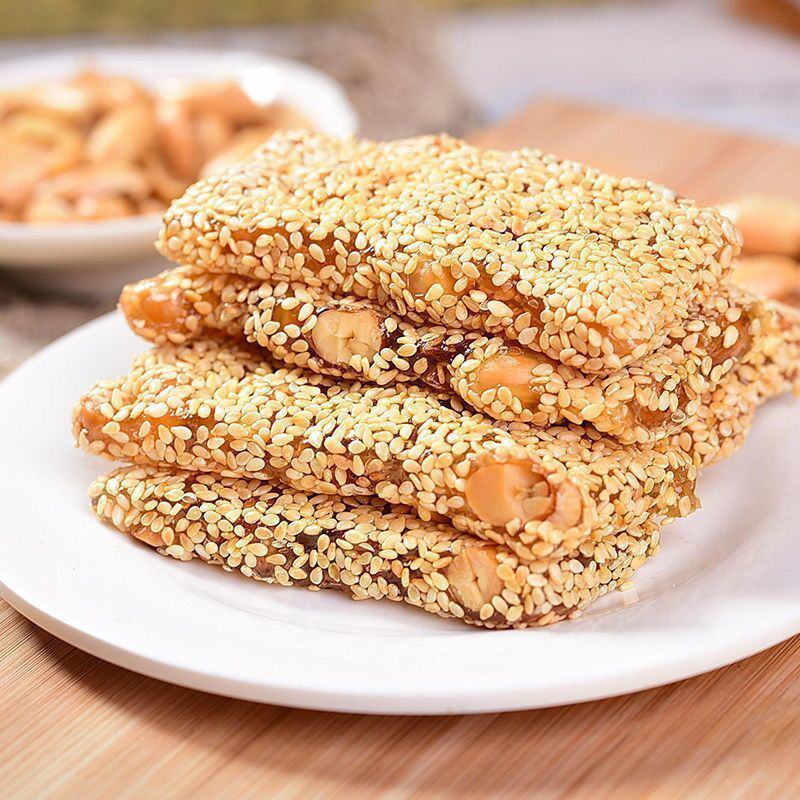 芝麻牛皮糖正宗老式特产软糖老式牛筋糖批发怀旧手工零食花生