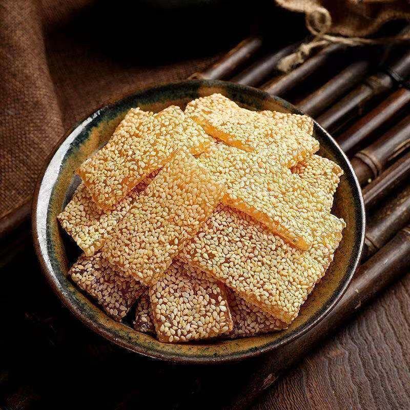 芝麻牛皮糖正宗老式特产软糖老式牛筋糖批发怀旧手工零食花生