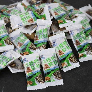 贵小二核桃软糕500g散装软糖1斤贵州特产传统美食休闲