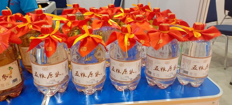 1.5升桶酒42度一箱9桶酒质好人参枸杞酒42度