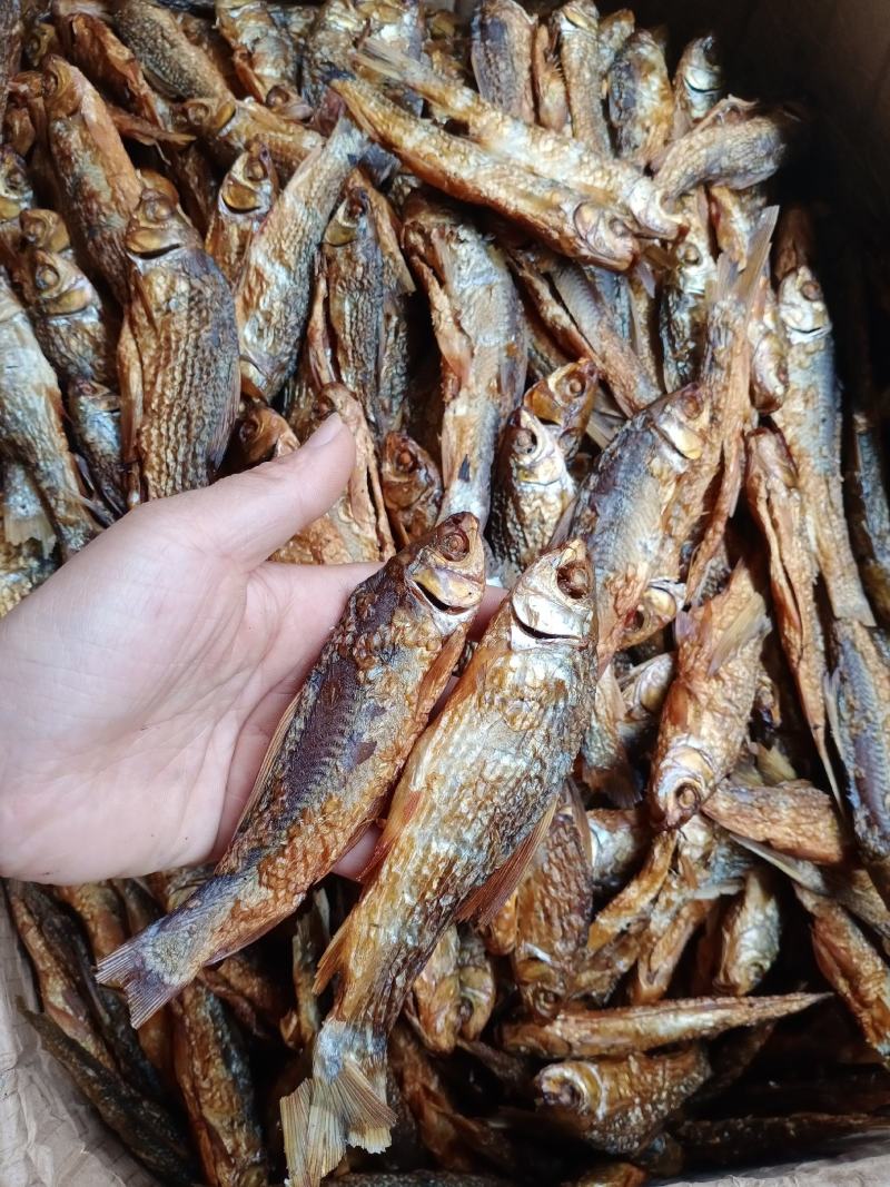 烤淡公干鱼（一手货源）不苦。油炸的。烟熏的都有