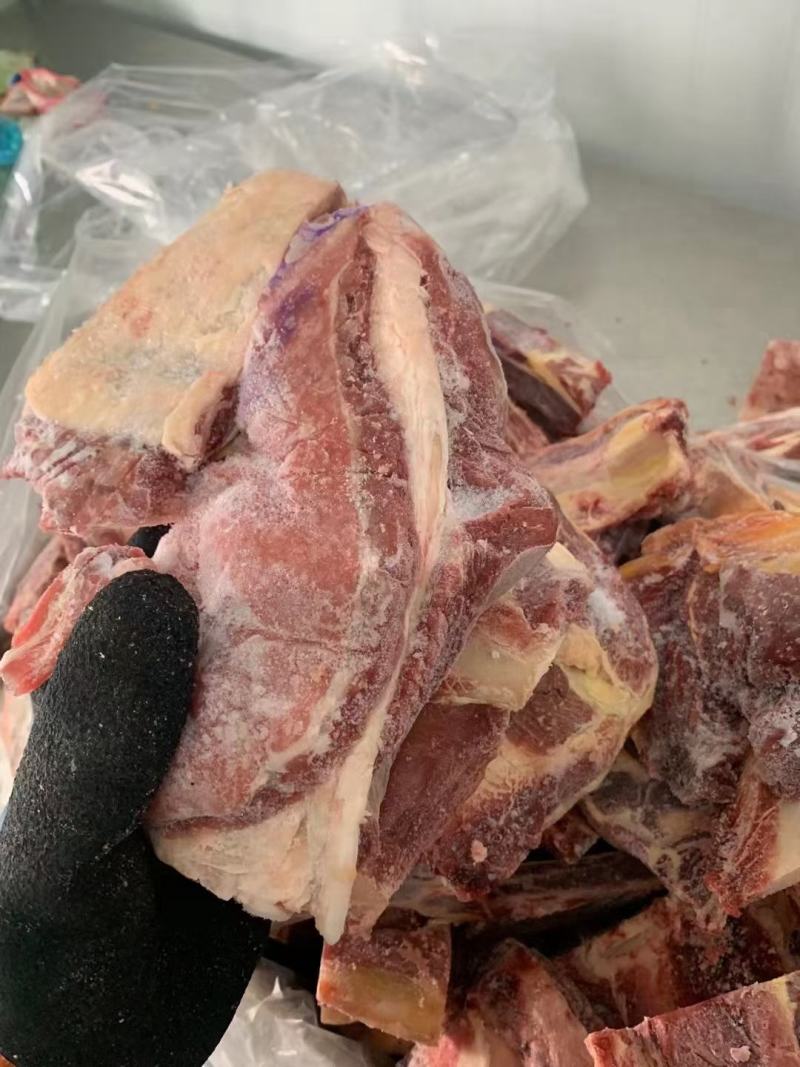 黄膘牛手把肉，好吃不贵，现货，量大从优！