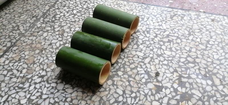 自家种的大量单竹，可以按顾客要求规格定做，新鲜竹子，量稳