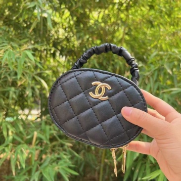 香奈Chanel褶皱小圆包36全套黑，白，粉14*10