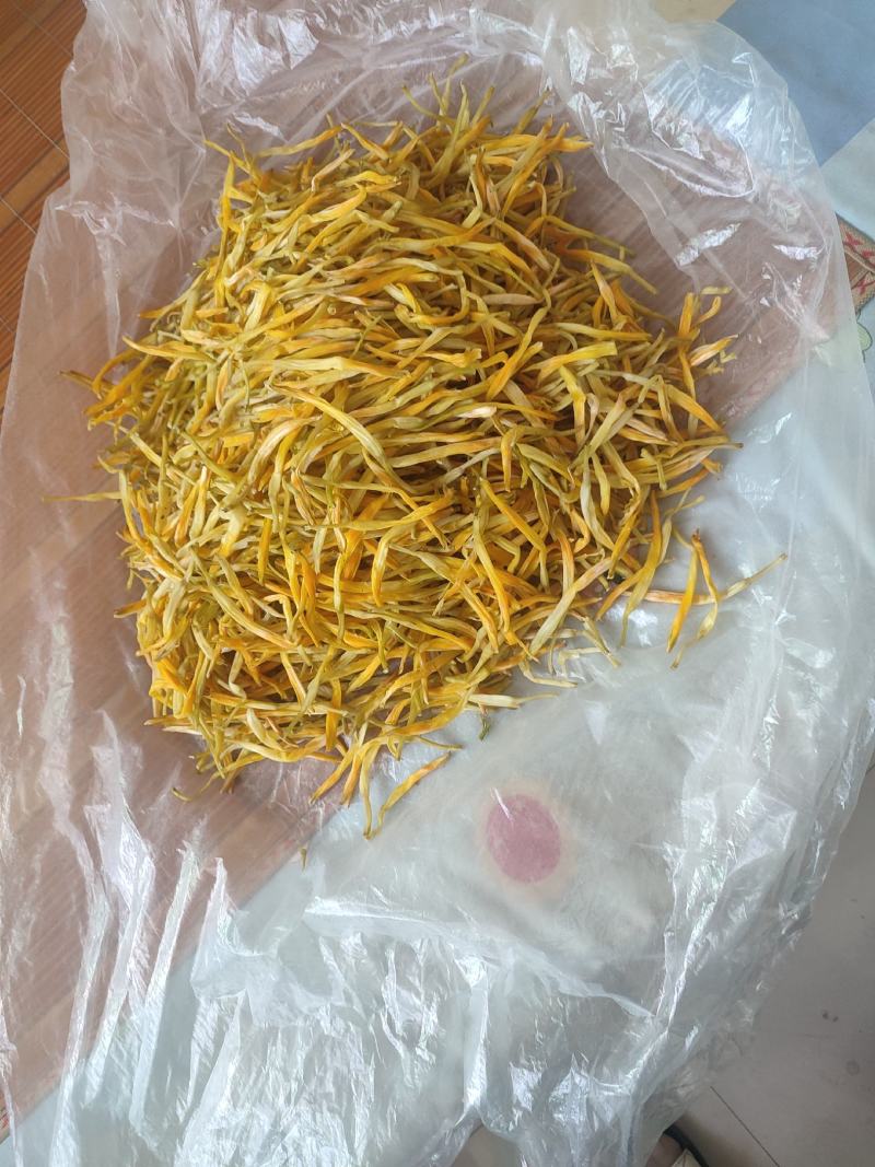 优质生直条，货量有限，需要的老板及时联系！