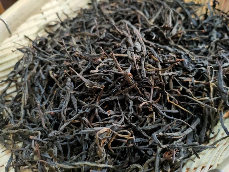 凤庆紫芽红茶，轻度烘焙，茶汤甜度好