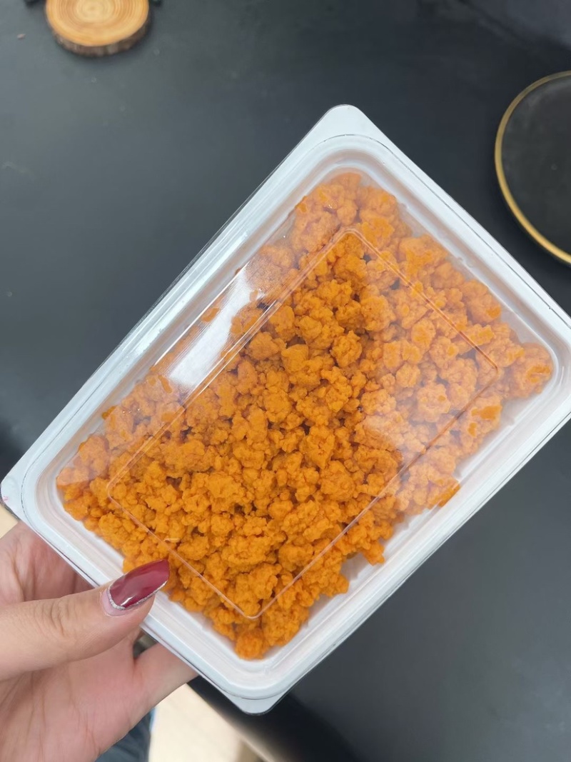 漂烫海胆，大连当地活马粪胆加工。