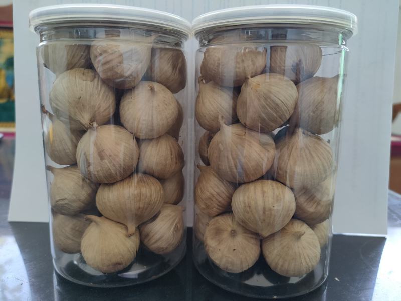 黑蒜独头黑蒜120天发酵金乡厂家直销价格实惠
