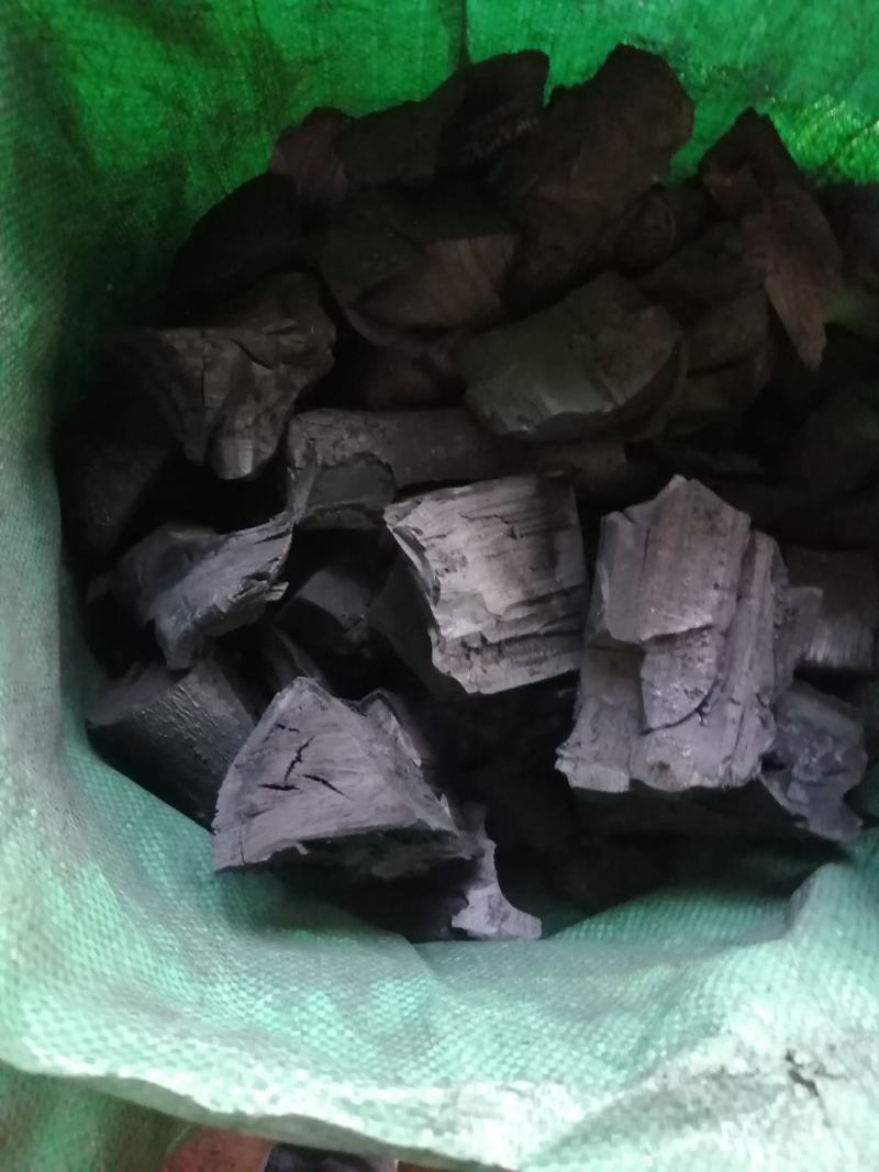 高温干馏烧烤炭