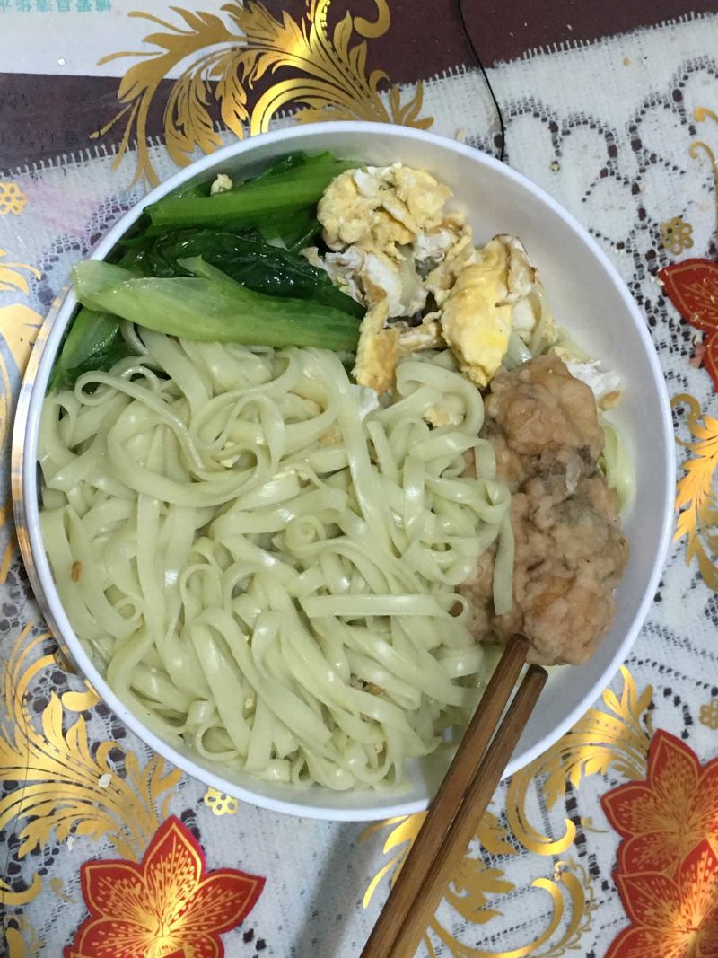 仙人掌鸡蛋挂面蔬菜面营养食品面食加工订做支架一件代发