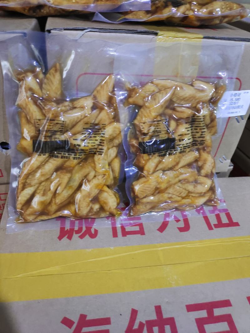 伍川牌自贡冷吃鸡尖四川特色休闲鸡肉类零食开袋即食香辣椒香