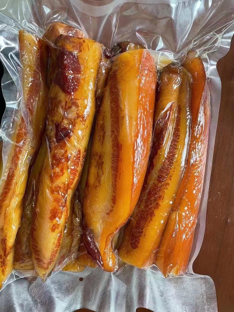 烟熏柴火肥腊肉（腊肉香肠源头工厂一手货源量大从优）