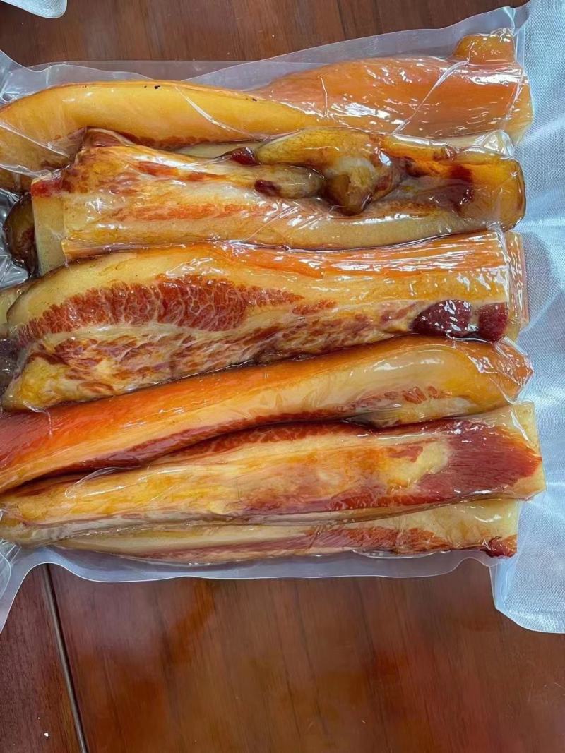 烟熏柴火肥腊肉（腊肉香肠源头工厂一手货源量大从优）