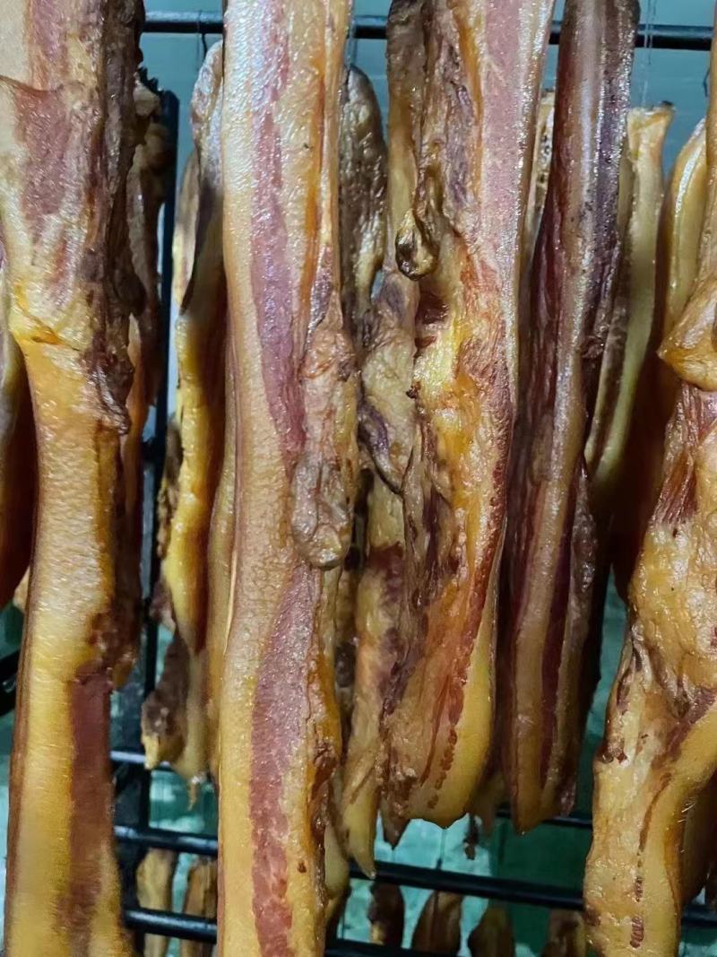 烟熏柴火肥腊肉（腊肉香肠源头工厂一手货源量大从优）