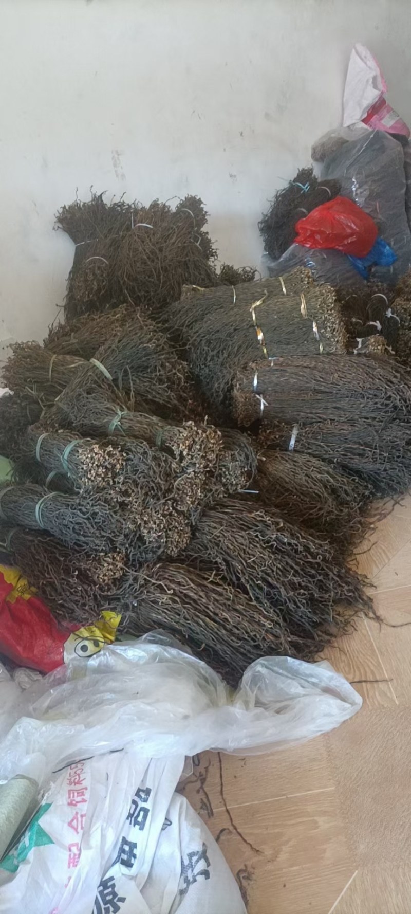干豆角，自己家里的，手工挑选，精致而成