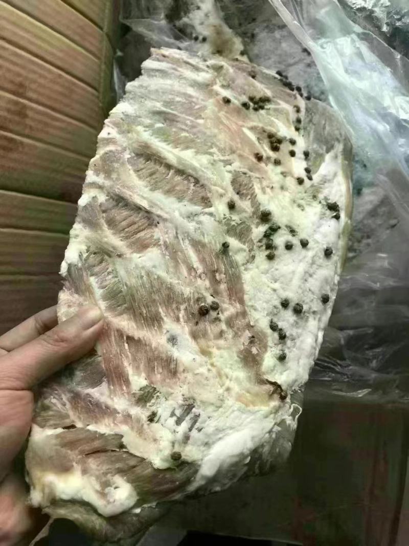 风吹花椒盐排骨（腊肉香肠源头工厂一手货源量大从优）
