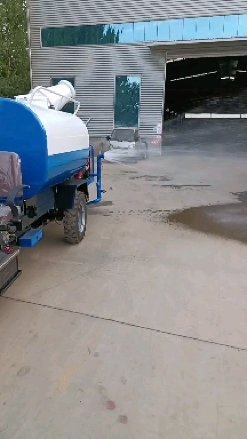 洒水车，三轮吸粪车，吸粪车，吸污车，垃圾车，二手环卫车