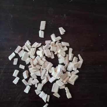 木片