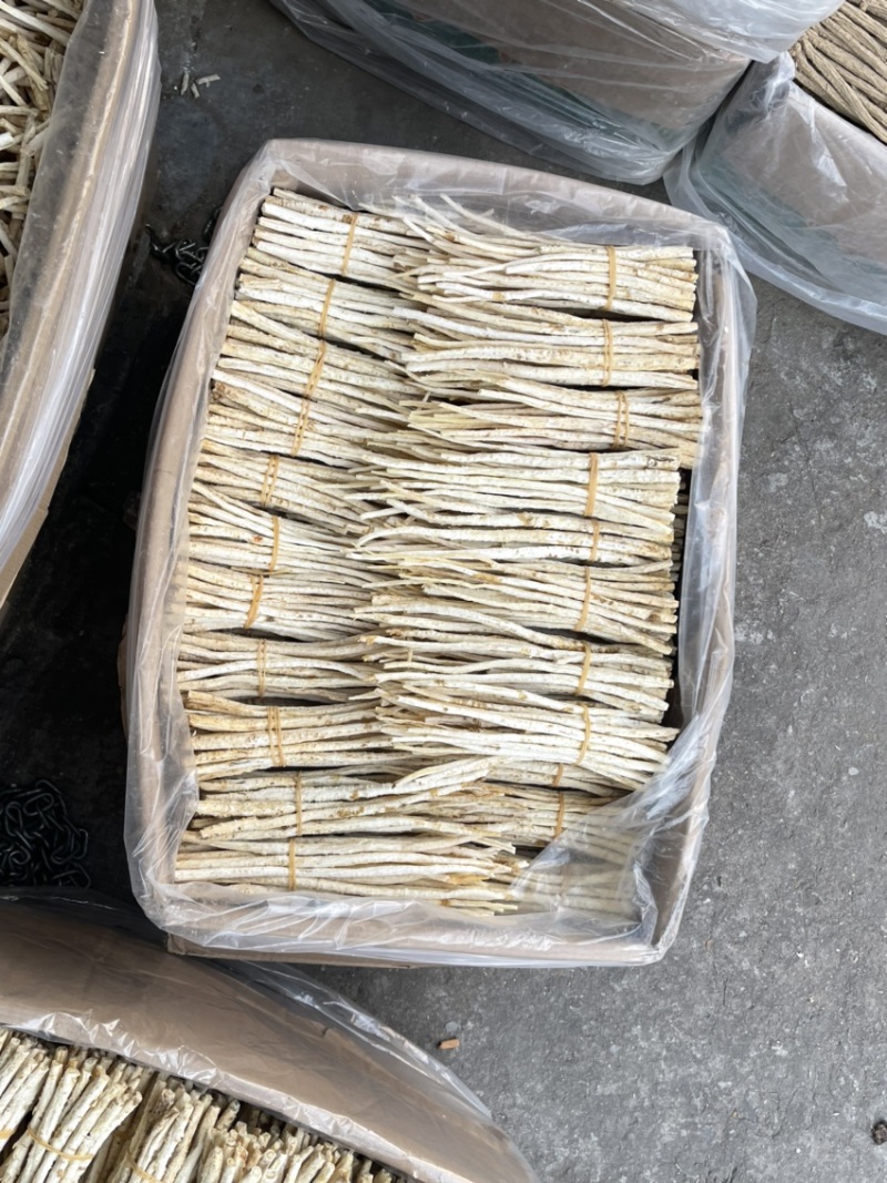 本店商品均属正品，假一罚十信誉保证。欢迎广大顾客前来