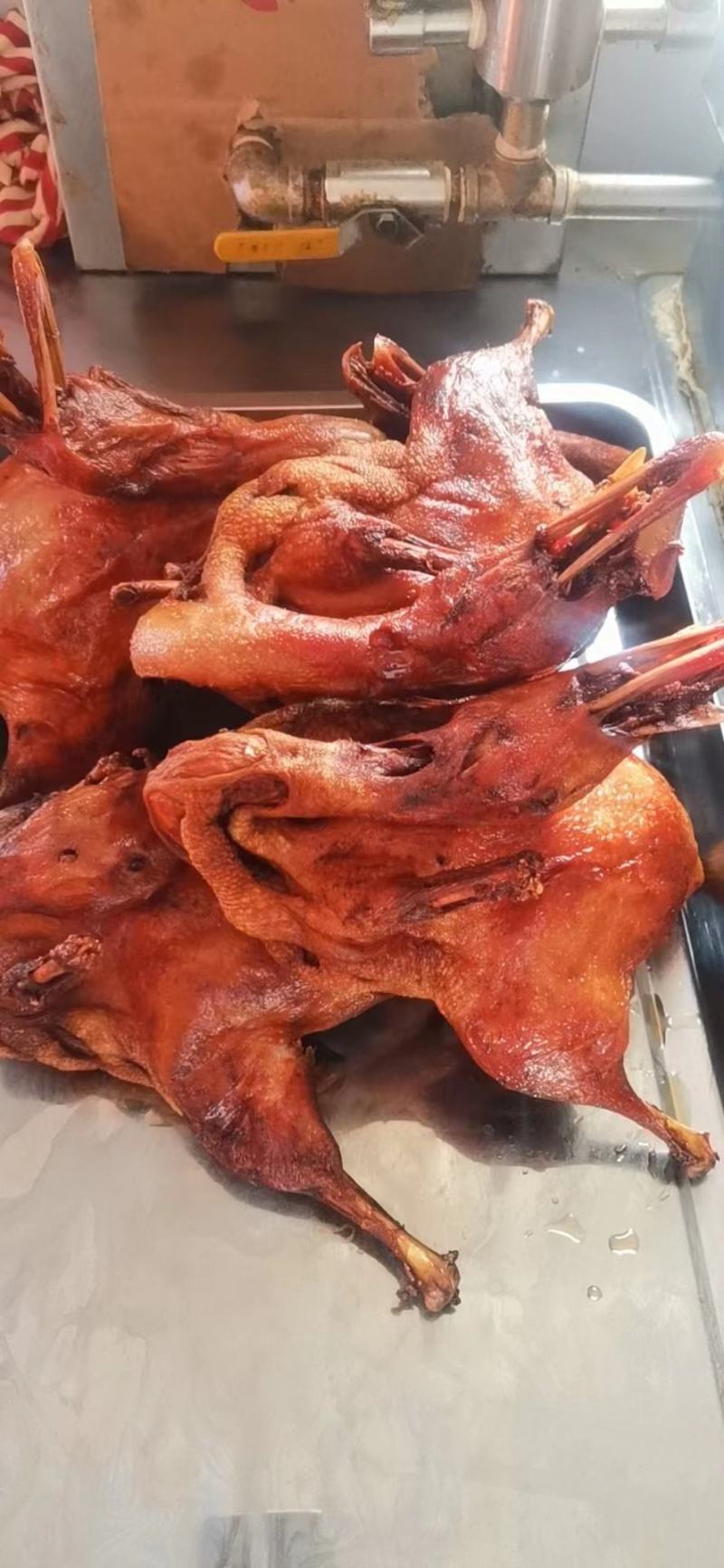茶油鸭20一只香气扑鼻肉食熟食，烧烤饭店咨询优惠全国包邮