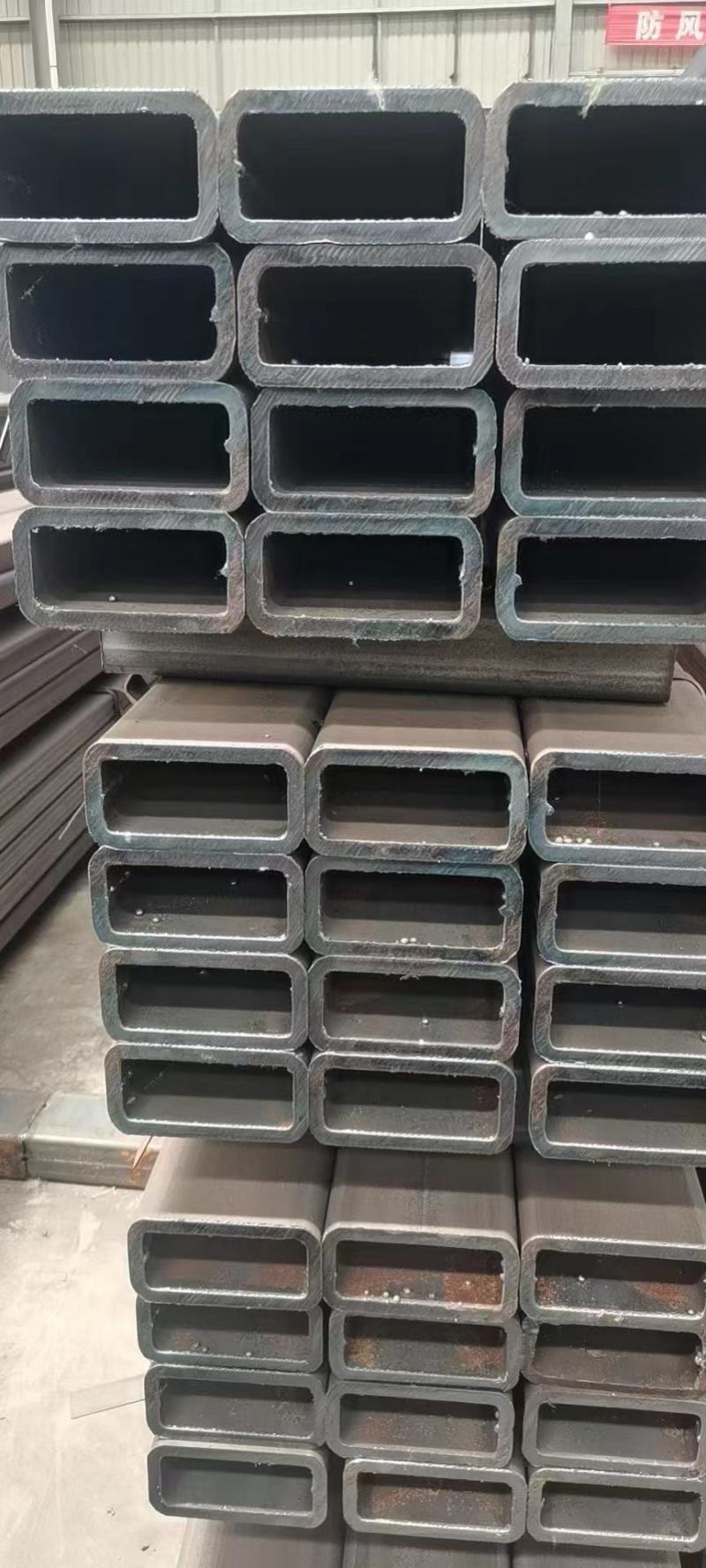锰材普材黑方管