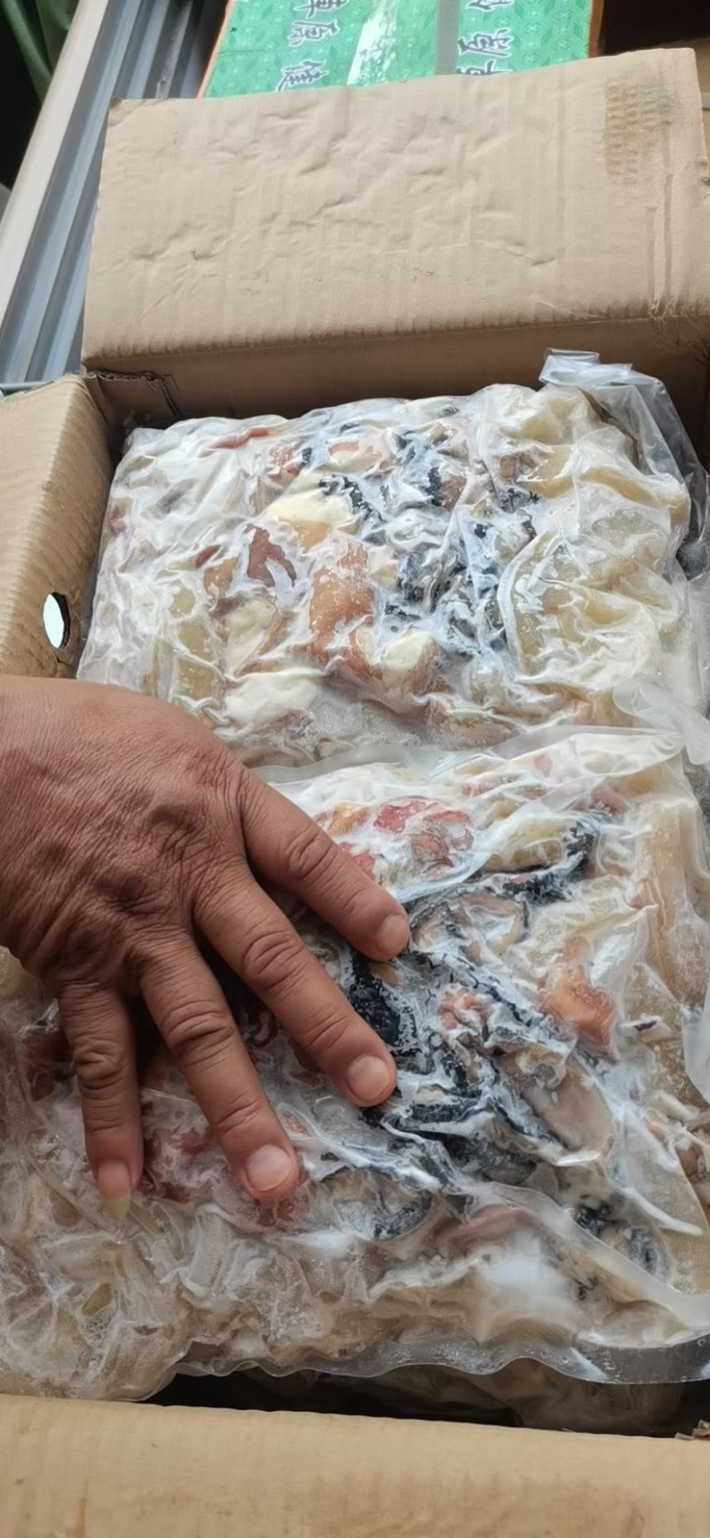 新鲜牛杂生鲜即食半成品商用批发火锅食材冷冻牛筋牛蹄牛肚
