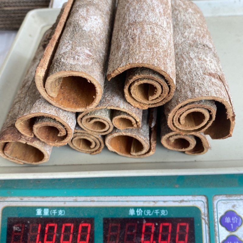 批发桂皮，段桂桂皮，厨房香料，卤味桂皮，筒桂皮调味品深山皮