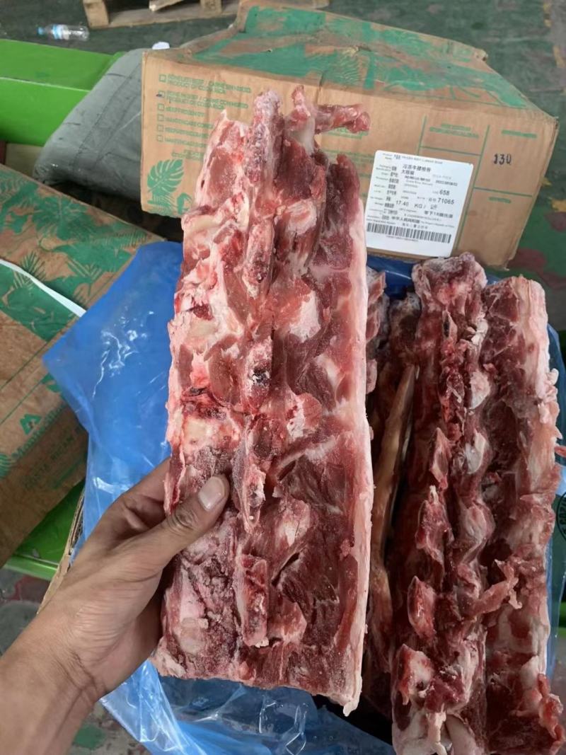 牛脊骨，腰椎骨，价格实惠，自助餐食堂均可
