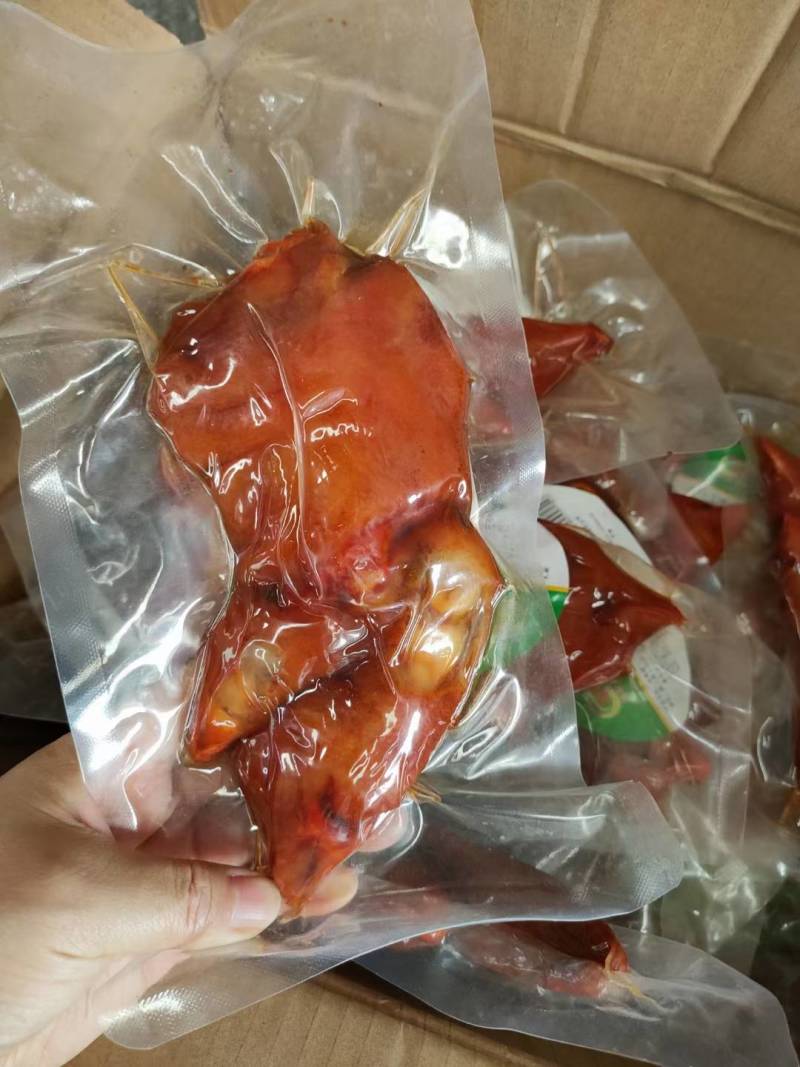 全熟卤猪蹄，真空包装，软糯可口每个都是独立包装，开袋即食