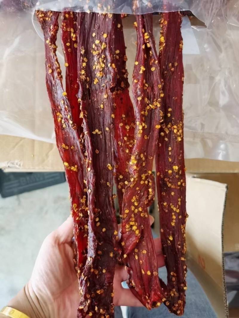 牛肉干，风干牛肉猪肉风干是、鸡肉风干、鸭肉风干，高原特产