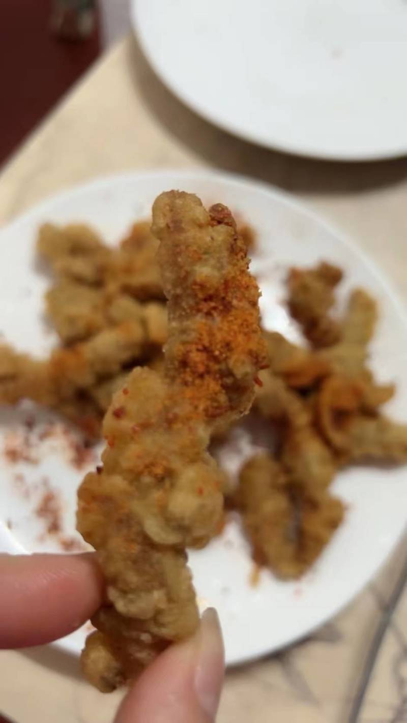 油炸小酥肉8成熟复炸几秒钟即可食用厂家批发火锅店展销会