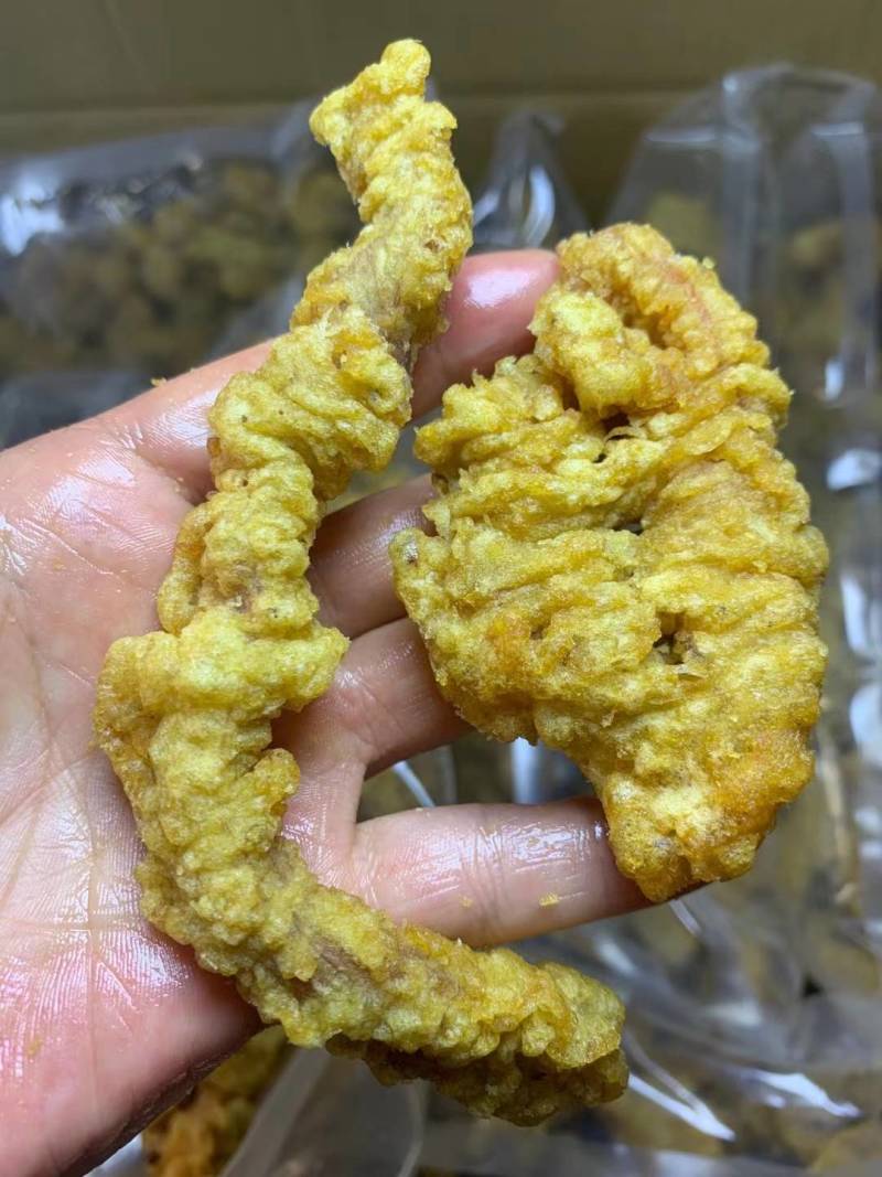 油炸小酥肉8成熟复炸几秒钟即可食用厂家批发火锅店展销会