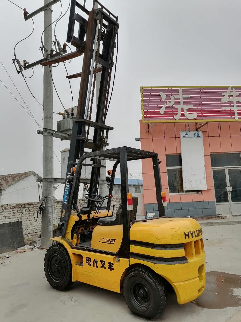 现代叉车3.5吨升高4.5米原车侧移手动挡前进三速后退2