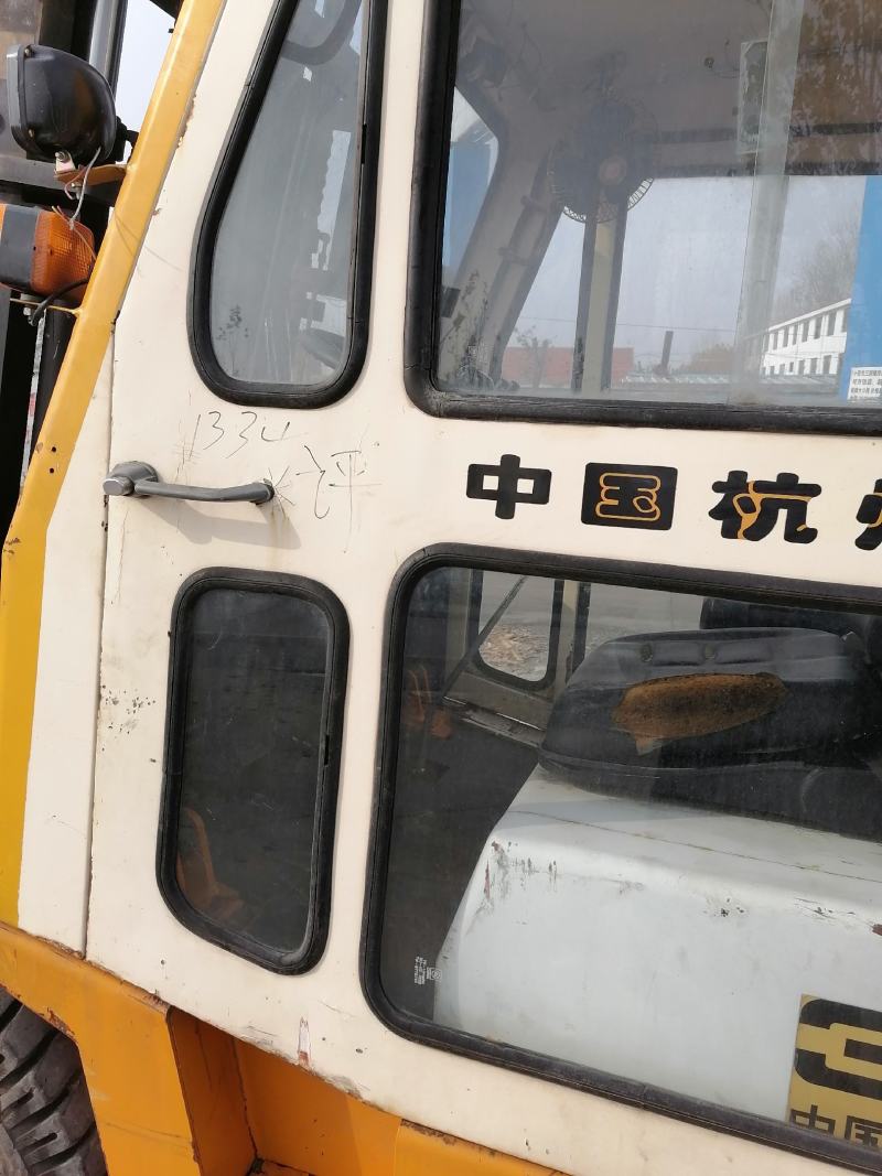 杭州三吨叉车升高三米原车带侧移带驾驶室前进三档位后退两