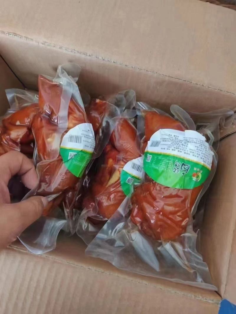 全熟卤猪蹄开袋即食五香卤味熟食猪蹄真空包装小吃零食
