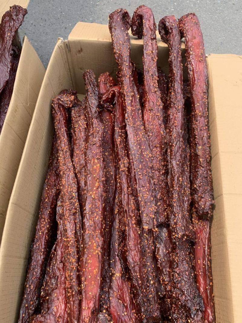 麻辣味、五香里脊大块肉，猪肉材质牛肉口味四季发货常年现货