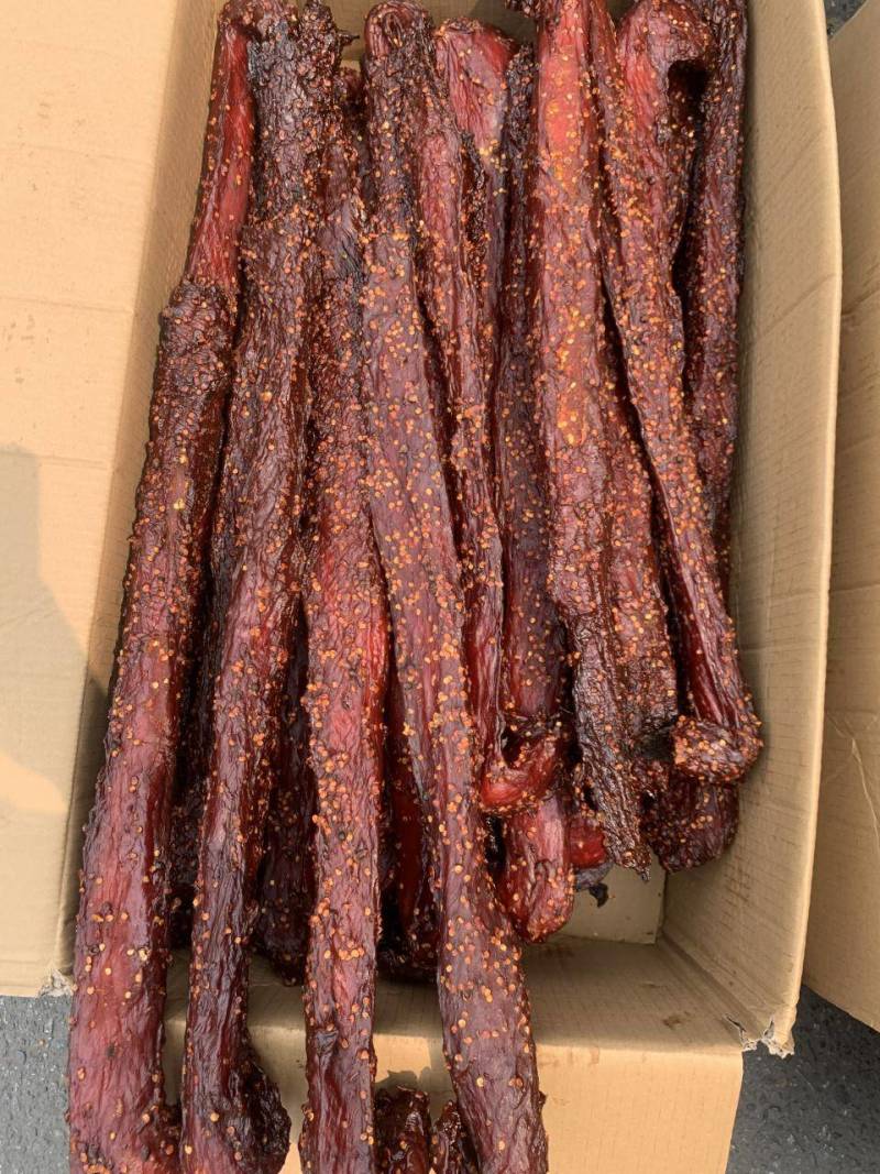 麻辣味、五香里脊大块肉，猪肉材质牛肉口味四季发货常年现货