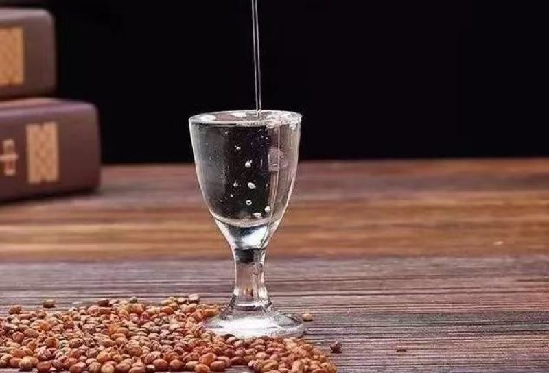 茅台镇酱香型白酒定制版厂家供应欢迎老板选购送礼品
