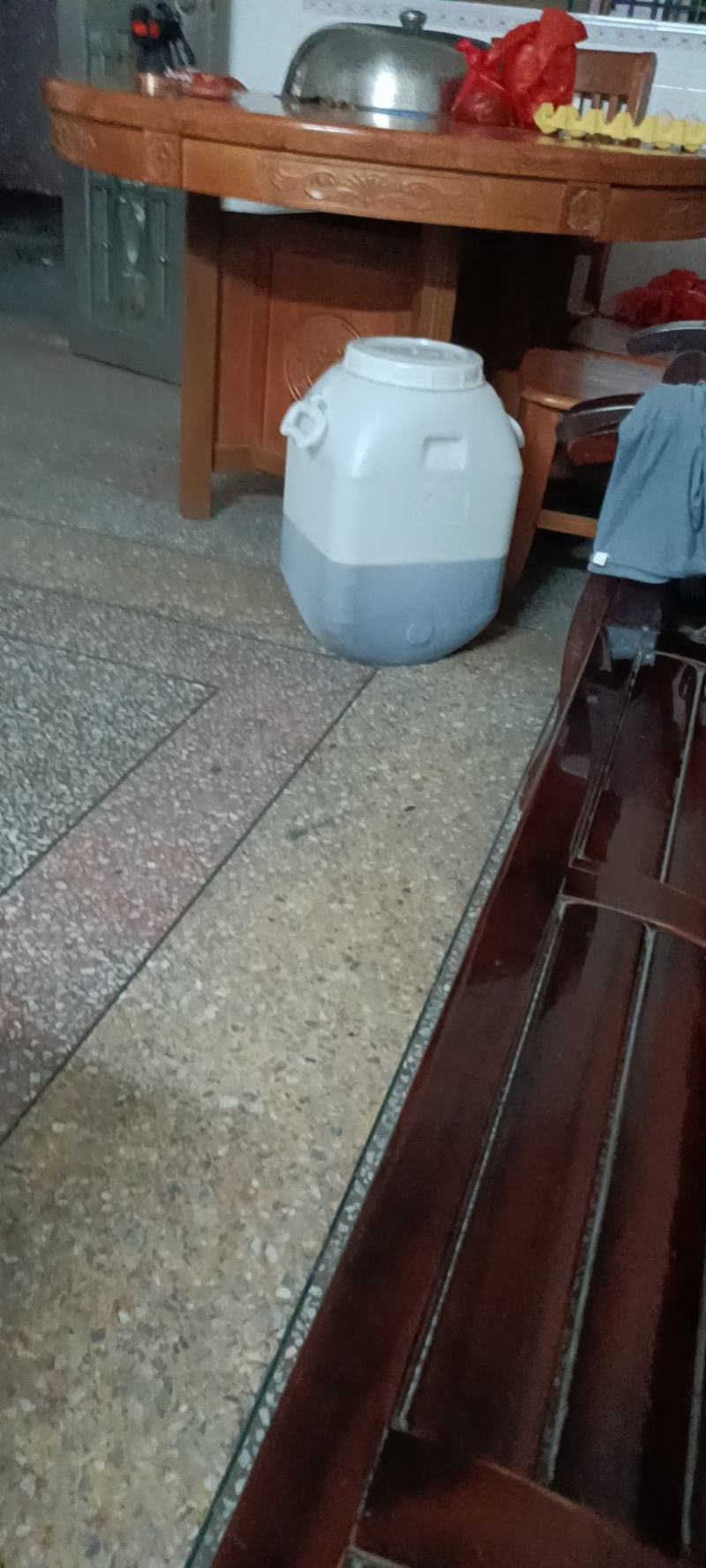 诱蜂箱蜂蜜
