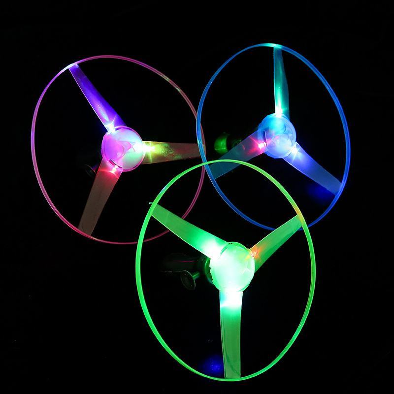 发光儿童玩具拉线飞碟玩具发光玩具飞天仙子地摊货源批发