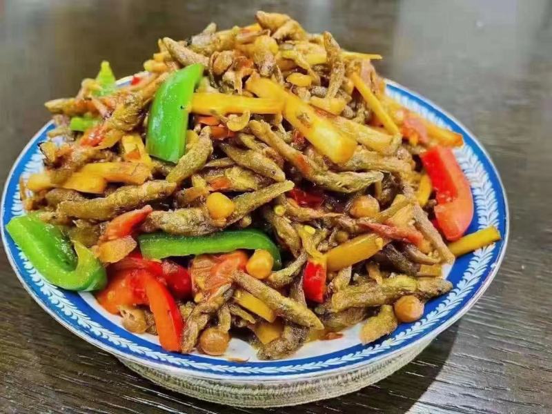 小黄鱼，河鱼，小鱼，山根鱼，爬山虎，鱼仔，，，，，，，，