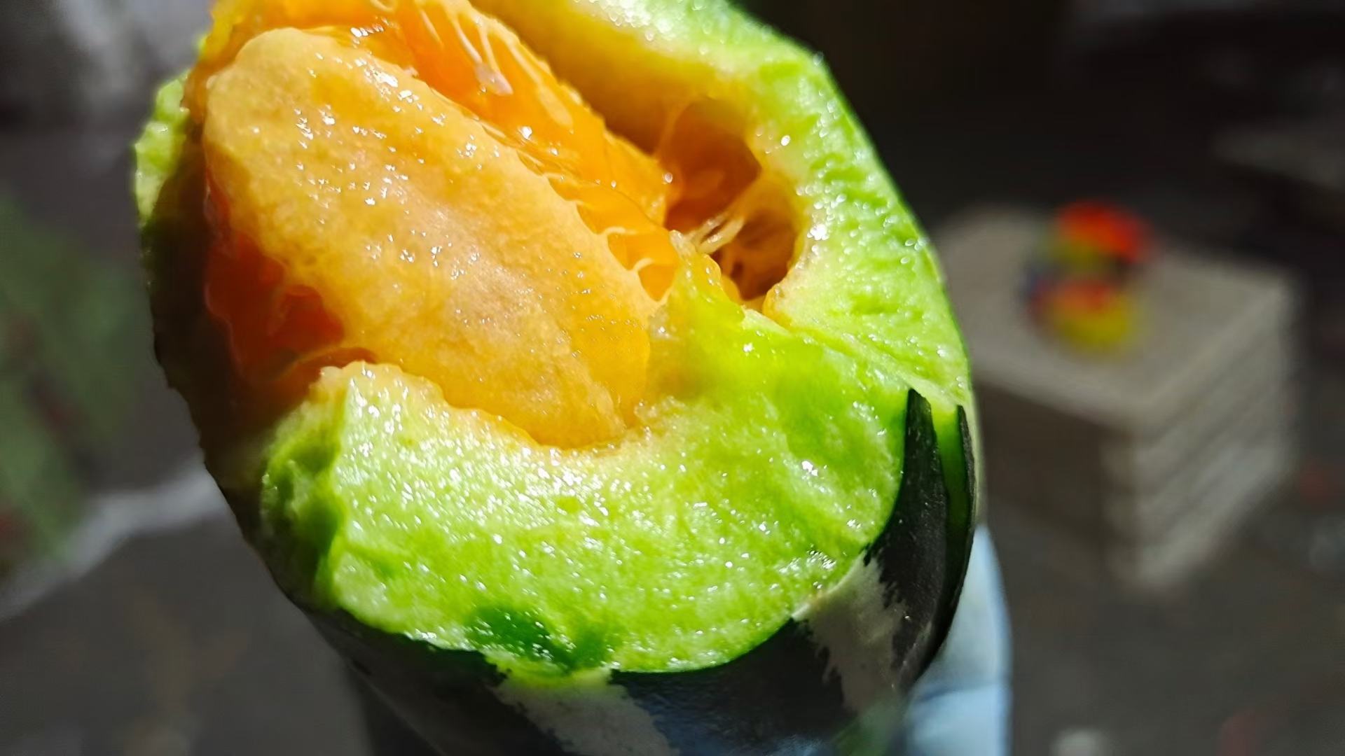 花蕾甜瓜特写图片