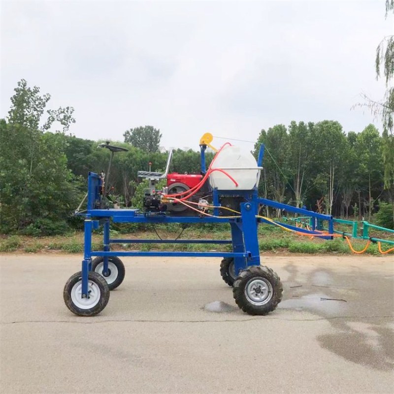 四轮乘坐式打药机玉米地液压升降喷雾机400升折叠杆打药机